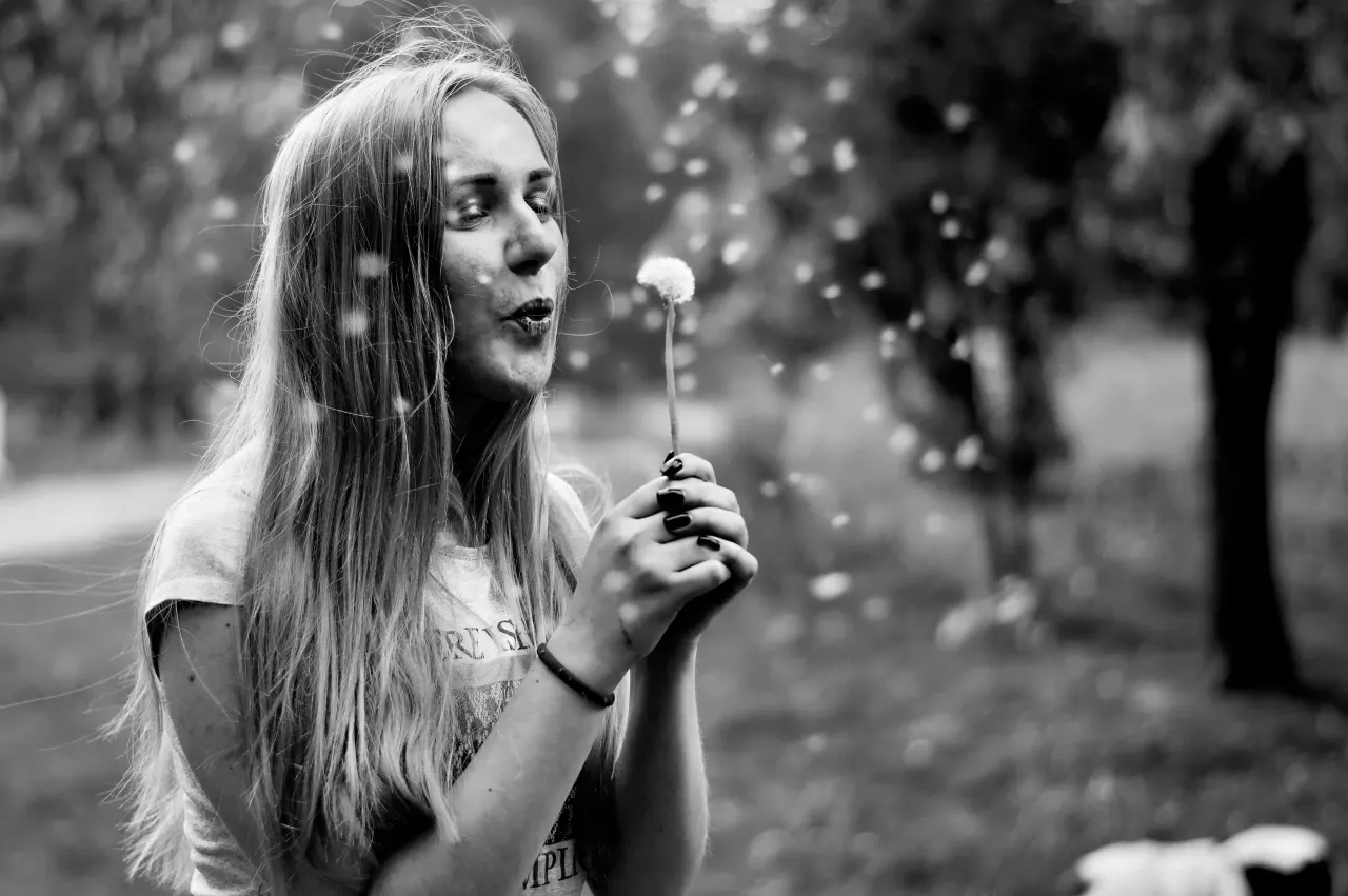 Single portrait, environmental framing