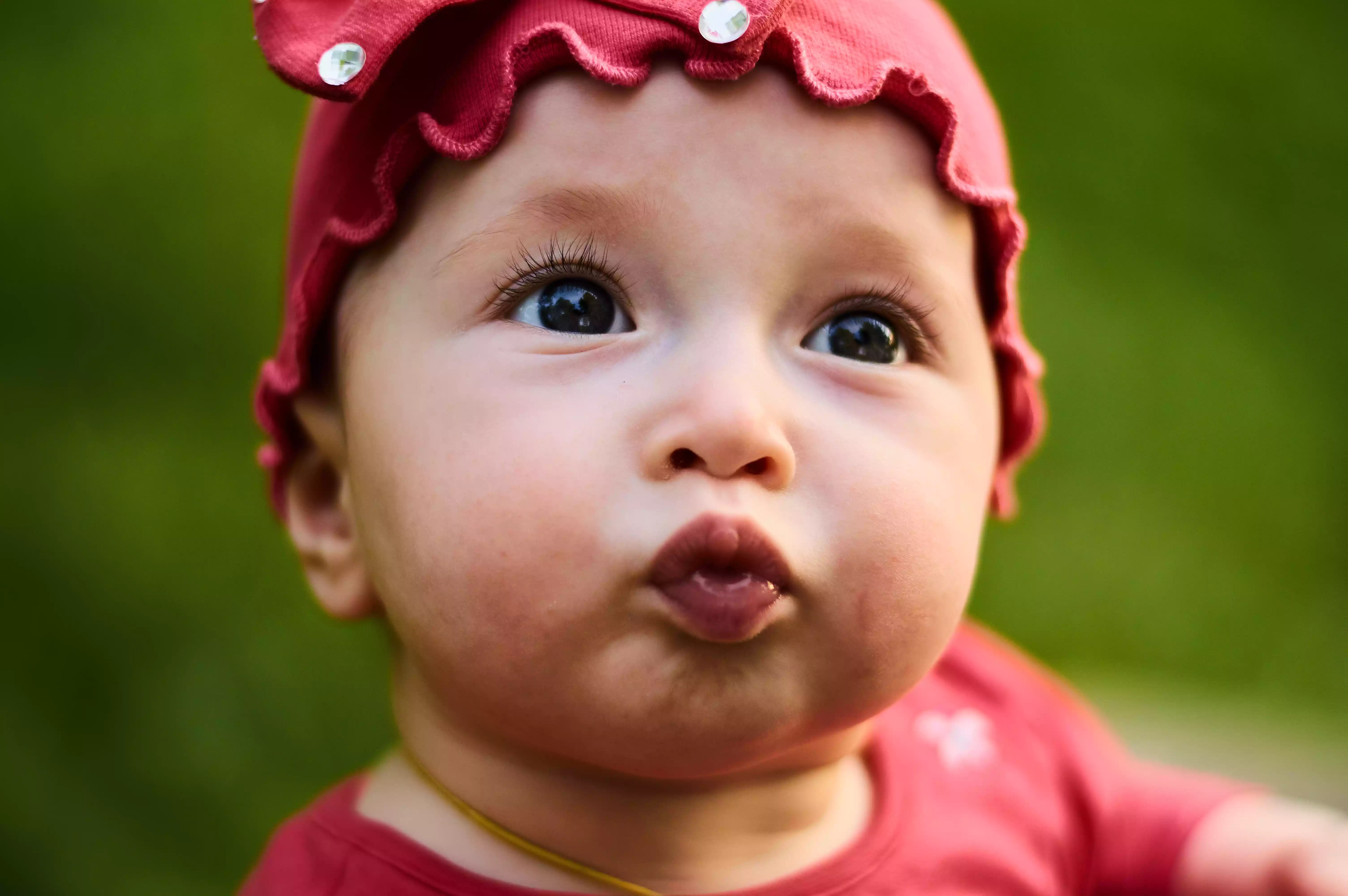 Wide shot from a couples session outdoors