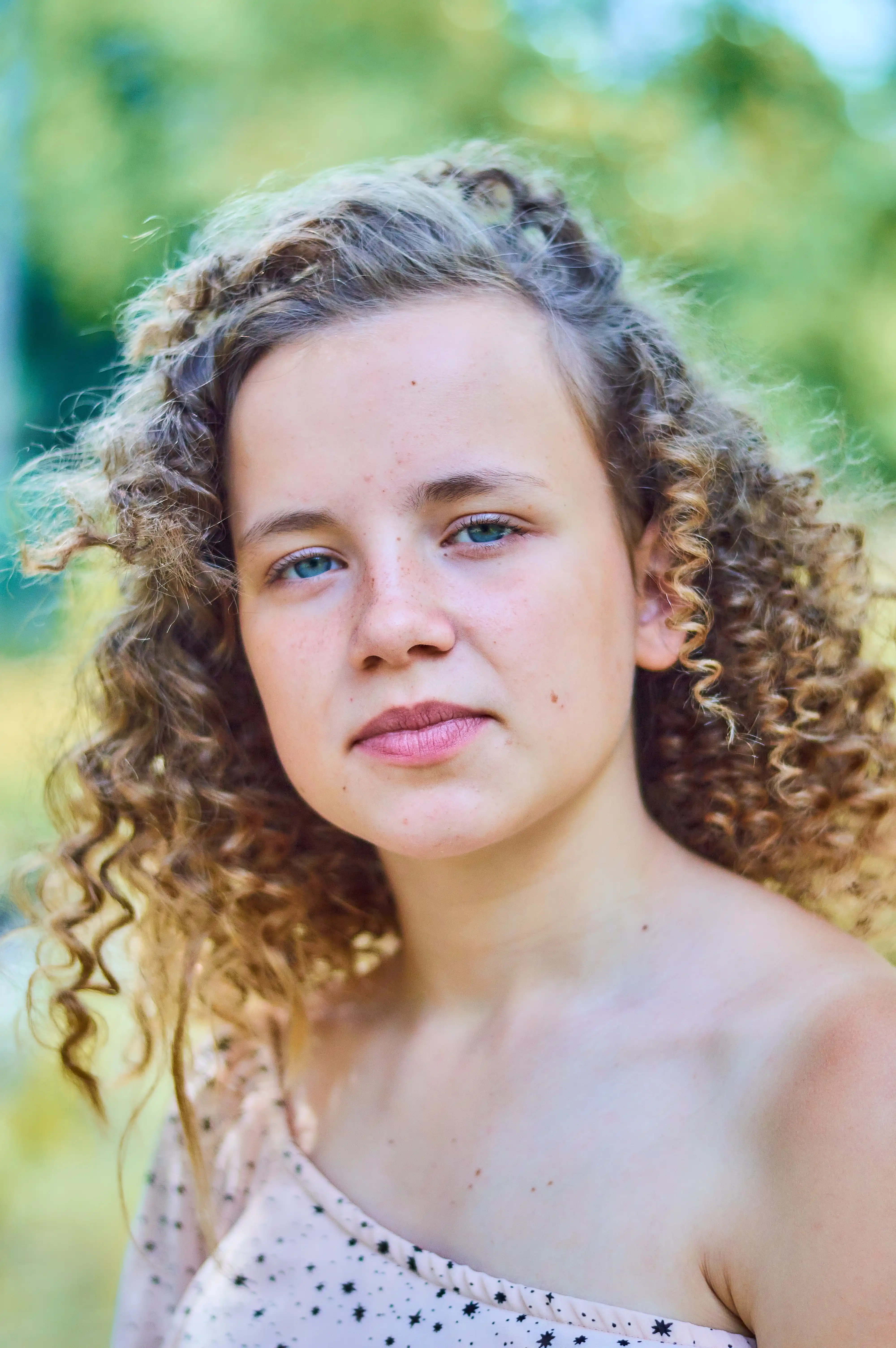 Single portrait, editorial styling